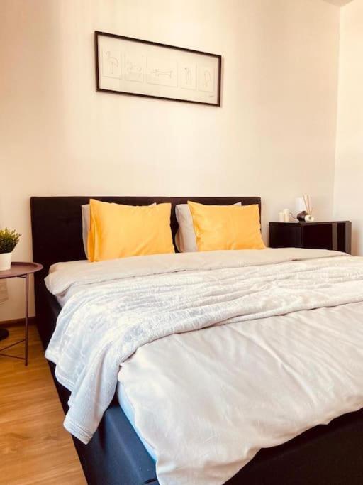 Spacious,Stylish And Comfortable 2 Room Apartment With Million Dollar View Warschau Buitenkant foto